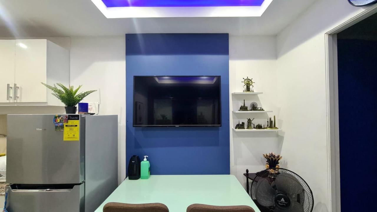 Staycation - With Public Pool & 100Mbps Fibre Ciudad Quezon Exterior foto